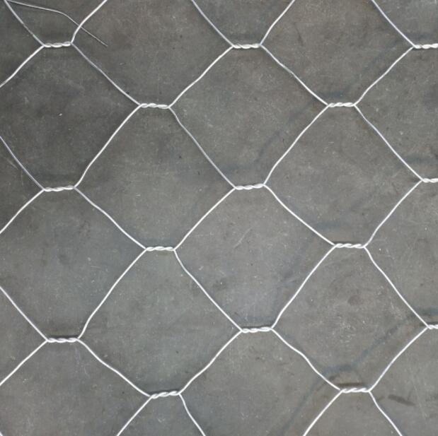 ��\�U�z�\�S��